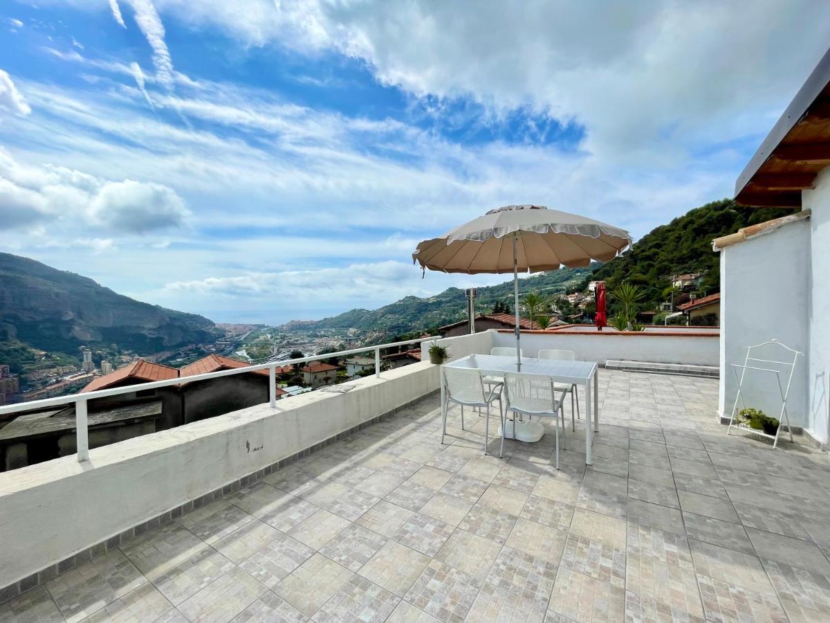 文蒂米利亚La Terrazza Di Seglia公寓 外观 照片