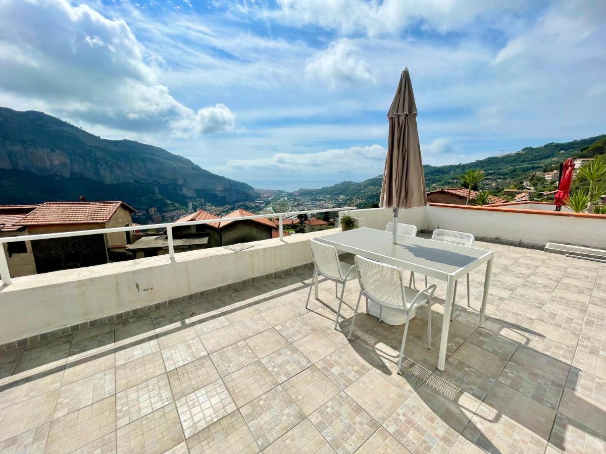 文蒂米利亚La Terrazza Di Seglia公寓 外观 照片